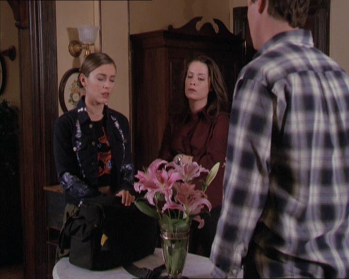 Charmed-Online-dot-216MurphysLuck1579.jpg