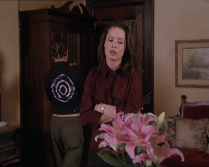 Charmed-Online-dot-216MurphysLuck1582.jpg