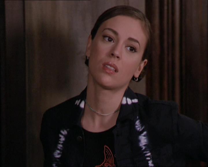 Charmed-Online-dot-216MurphysLuck1587.jpg