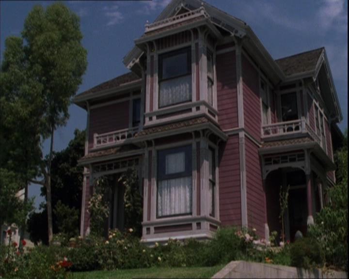 Charmed-Online-dot-216MurphysLuck1612.jpg
