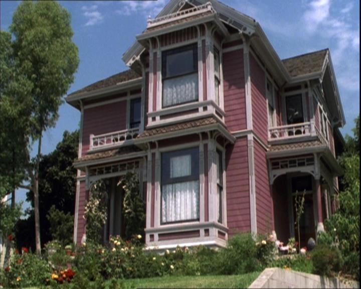 Charmed-Online-dot-216MurphysLuck1614.jpg