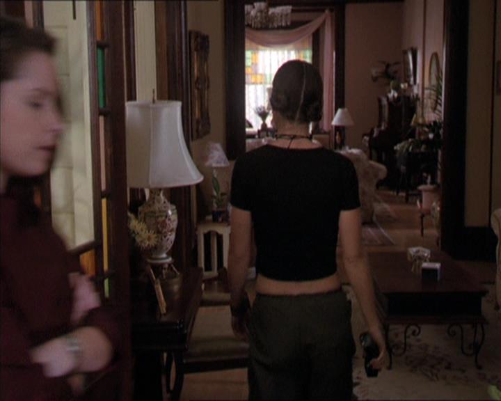 Charmed-Online-dot-216MurphysLuck1619.jpg