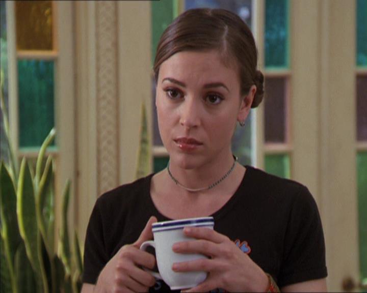 Charmed-Online-dot-216MurphysLuck1652.jpg