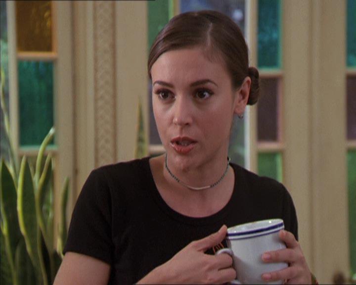 Charmed-Online-dot-216MurphysLuck1661.jpg