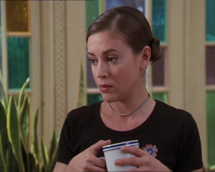 Charmed-Online-dot-216MurphysLuck1668.jpg