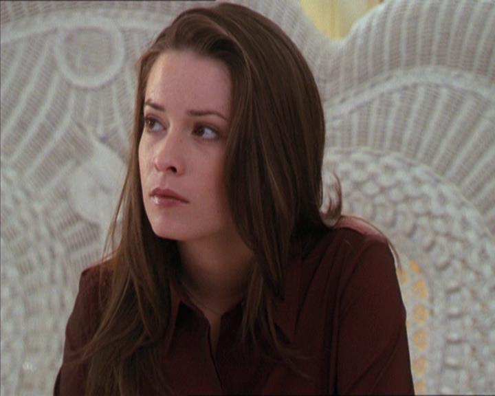 Charmed-Online-dot-216MurphysLuck1682.jpg