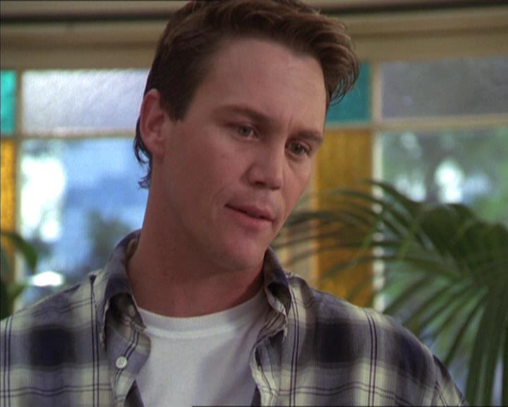 Charmed-Online-dot-216MurphysLuck1691.jpg
