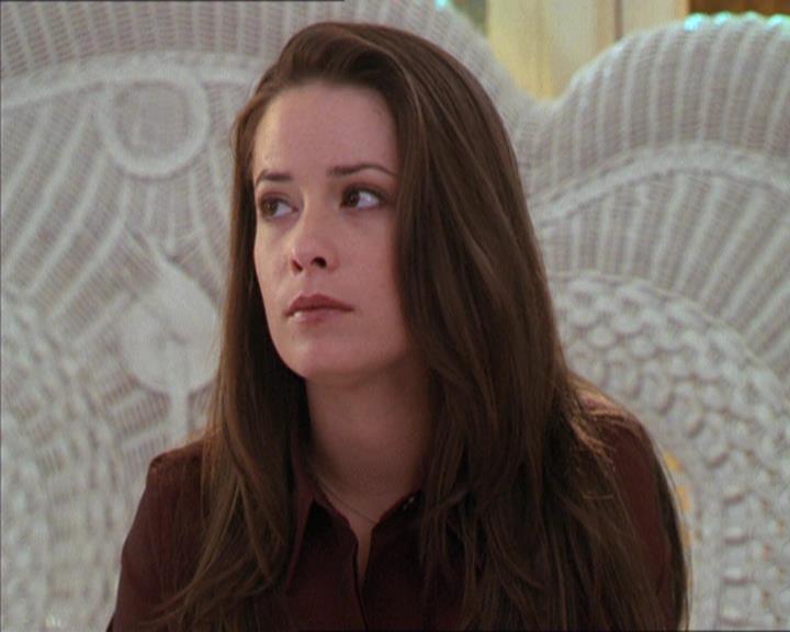 Charmed-Online-dot-216MurphysLuck1700.jpg