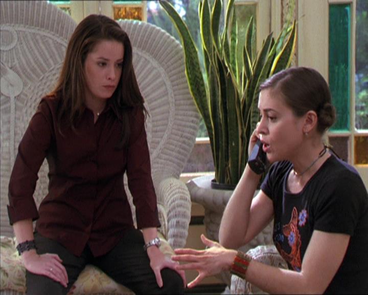Charmed-Online-dot-216MurphysLuck1707.jpg