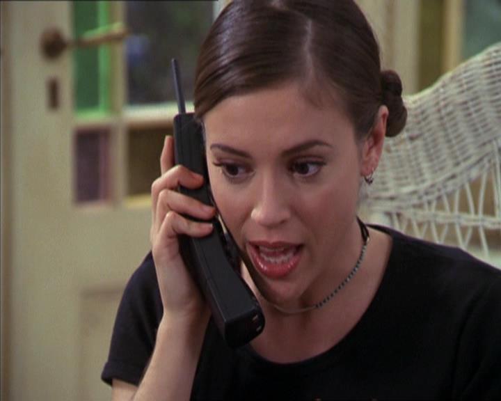 Charmed-Online-dot-216MurphysLuck1716.jpg