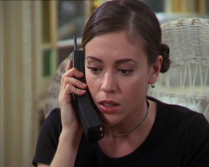 Charmed-Online-dot-216MurphysLuck1736.jpg