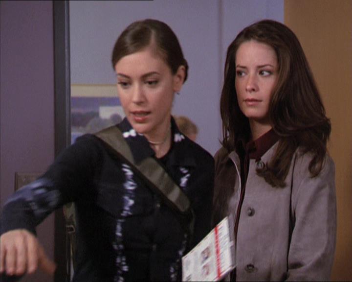 Charmed-Online-dot-216MurphysLuck1877.jpg