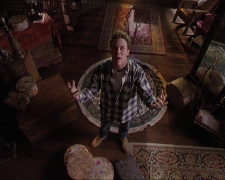 Charmed-Online-dot-216MurphysLuck2047.jpg