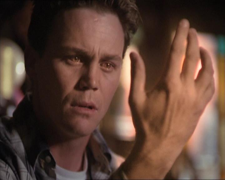 Charmed-Online-dot-216MurphysLuck2083.jpg
