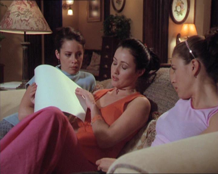 Charmed-Online-dot-216MurphysLuck2242.jpg