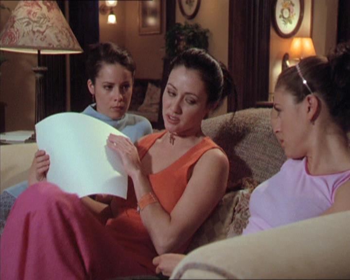 Charmed-Online-dot-216MurphysLuck2243.jpg