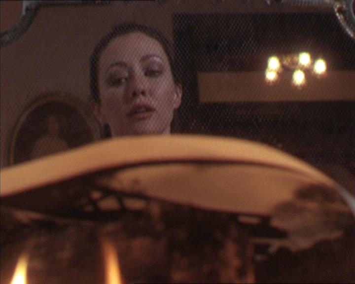 Charmed-Online-dot-216MurphysLuck2253.jpg