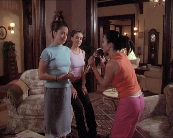 Charmed-Online-dot-216MurphysLuck2260.jpg