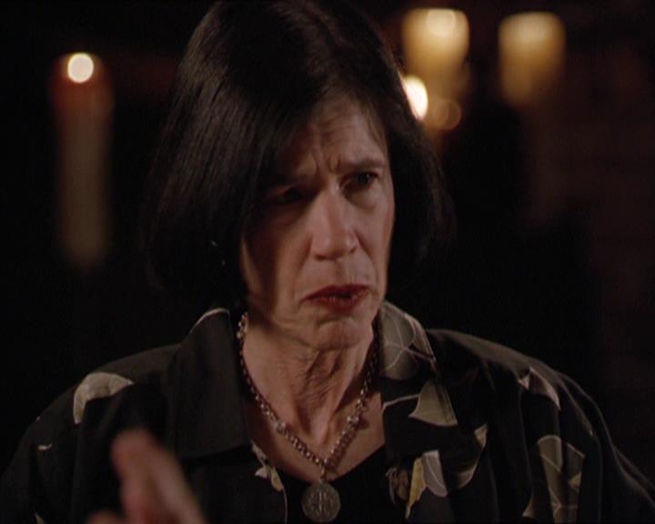 Charmed-Online-dot-217HowtoMakeAQuiltoutofAmericans0021.jpg