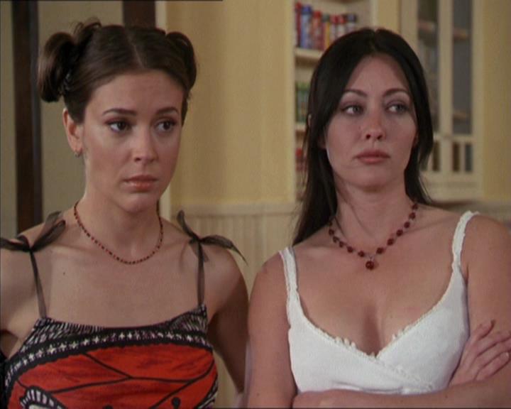 Charmed-Online-dot-217HowtoMakeAQuiltoutofAmericans0193.jpg