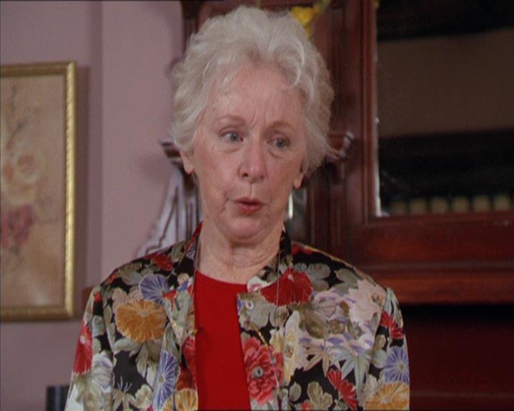 Charmed-Online-dot-217HowtoMakeAQuiltoutofAmericans0391.jpg