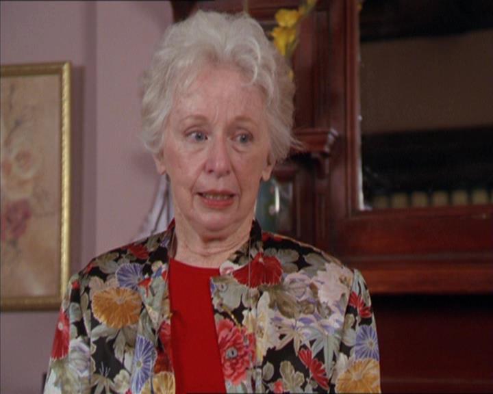 Charmed-Online-dot-217HowtoMakeAQuiltoutofAmericans0395.jpg