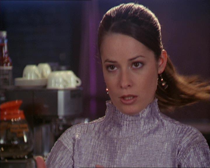 Charmed-Online-dot-217HowtoMakeAQuiltoutofAmericans0502.jpg