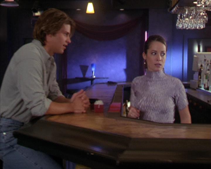 Charmed-Online-dot-217HowtoMakeAQuiltoutofAmericans0514.jpg