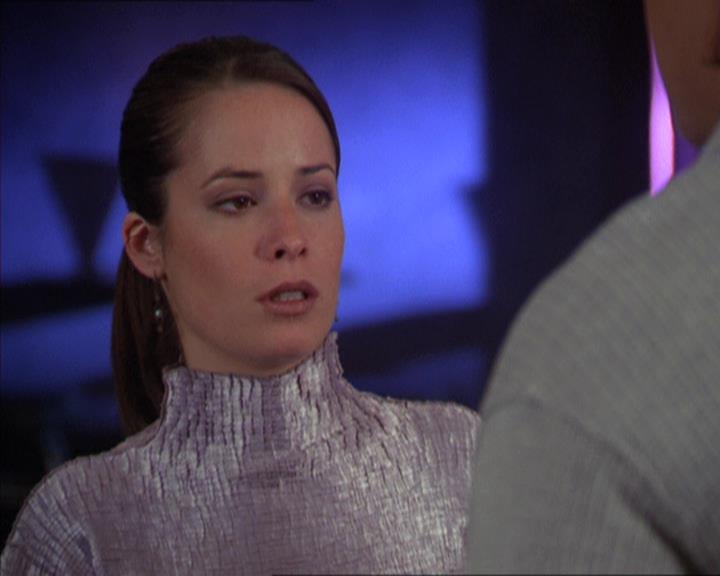 Charmed-Online-dot-217HowtoMakeAQuiltoutofAmericans0562.jpg
