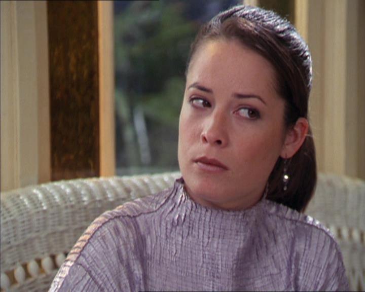 Charmed-Online-dot-217HowtoMakeAQuiltoutofAmericans0636.jpg