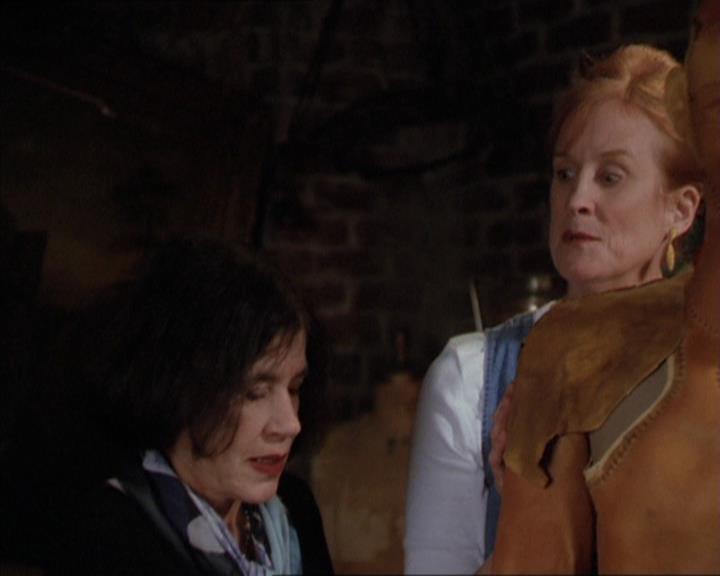 Charmed-Online-dot-217HowtoMakeAQuiltoutofAmericans0652.jpg