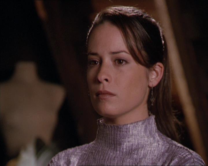 Charmed-Online-dot-217HowtoMakeAQuiltoutofAmericans0681.jpg