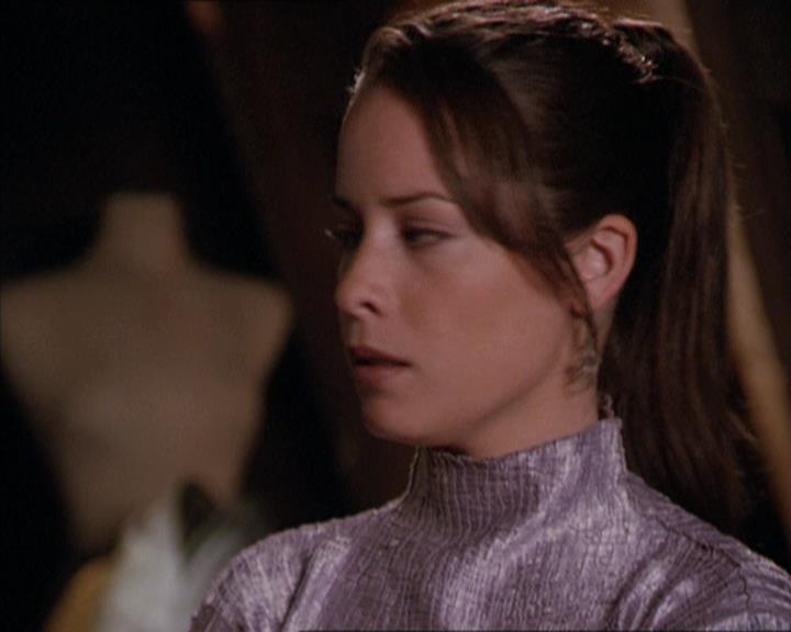 Charmed-Online-dot-217HowtoMakeAQuiltoutofAmericans0725.jpg