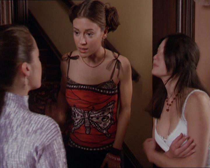 Charmed-Online-dot-217HowtoMakeAQuiltoutofAmericans0751.jpg