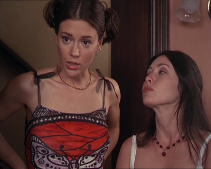 Charmed-Online-dot-217HowtoMakeAQuiltoutofAmericans0766.jpg