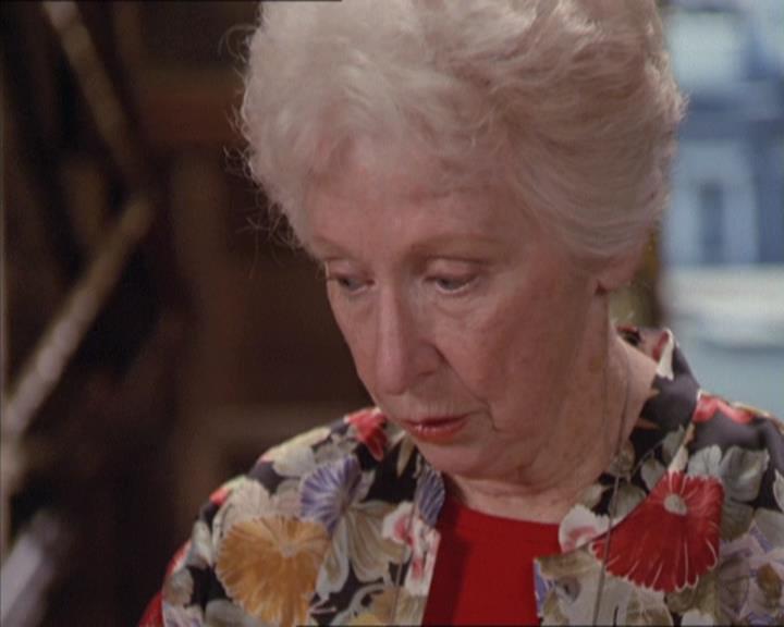 Charmed-Online-dot-217HowtoMakeAQuiltoutofAmericans0779.jpg