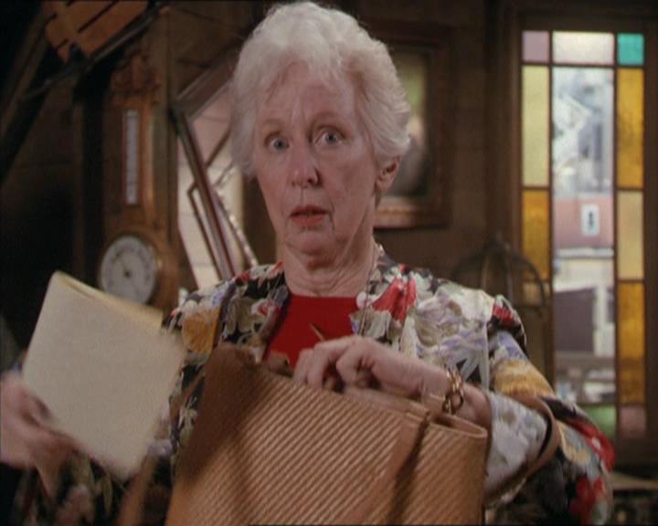 Charmed-Online-dot-217HowtoMakeAQuiltoutofAmericans0795.jpg