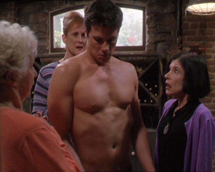 Charmed-Online-dot-217HowtoMakeAQuiltoutofAmericans0848.jpg
