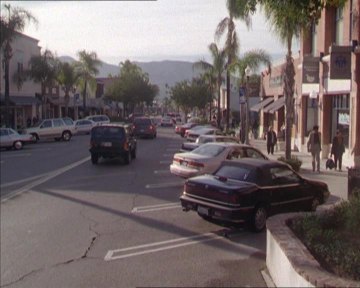 Charmed-Online-dot-217HowtoMakeAQuiltoutofAmericans0874.jpg