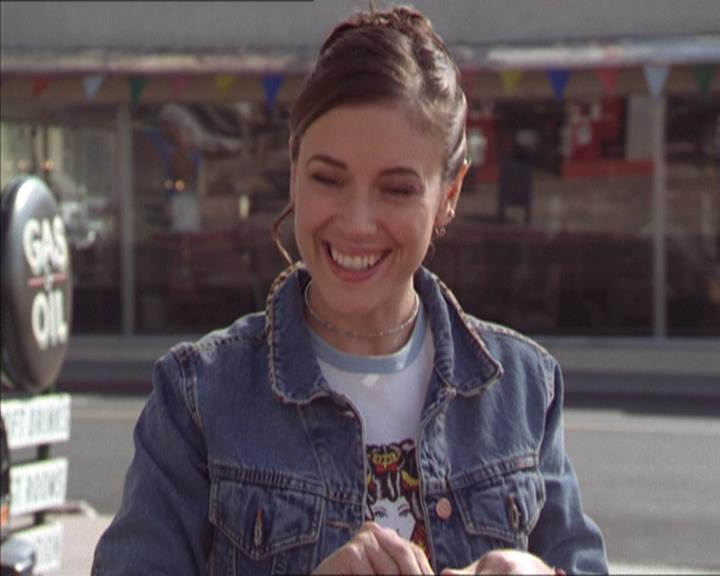 Charmed-Online-dot-217HowtoMakeAQuiltoutofAmericans0983.jpg