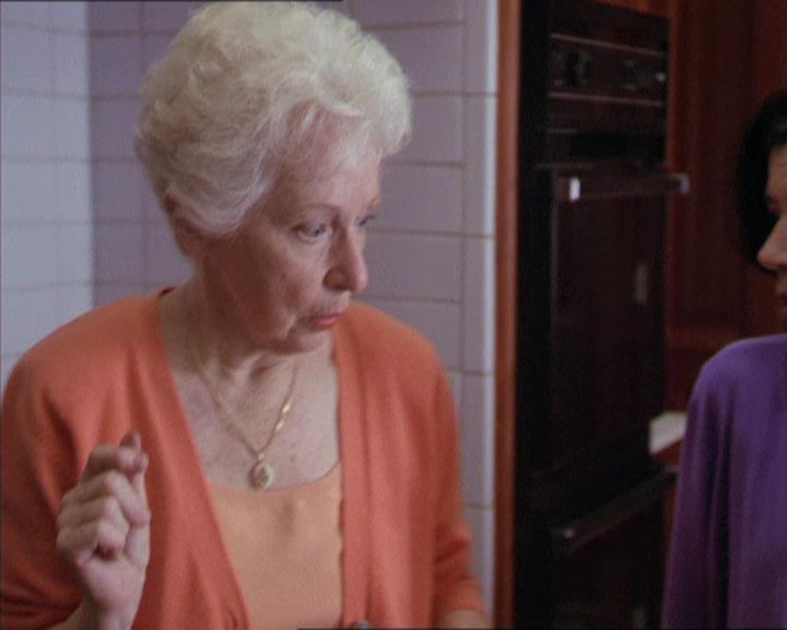 Charmed-Online-dot-217HowtoMakeAQuiltoutofAmericans1008.jpg Charmed-Online-dot-217HowtoMakeAQuiltoutofAmericans1008.jpg