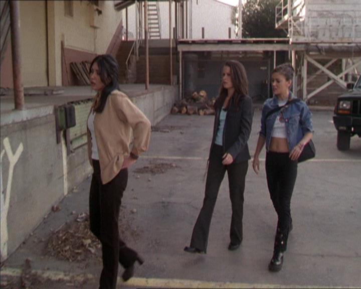 Charmed-Online-dot-217HowtoMakeAQuiltoutofAmericans1163.jpg