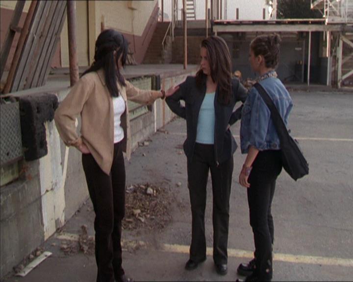 Charmed-Online-dot-217HowtoMakeAQuiltoutofAmericans1174.jpg
