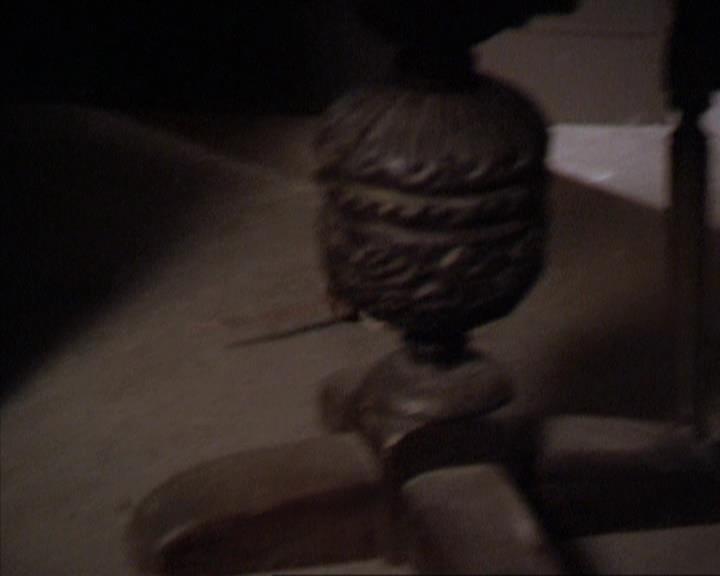 Charmed-Online-dot-217HowtoMakeAQuiltoutofAmericans1379.jpg Charmed-Online-dot-217HowtoMakeAQuiltoutofAmericans1379.jpg