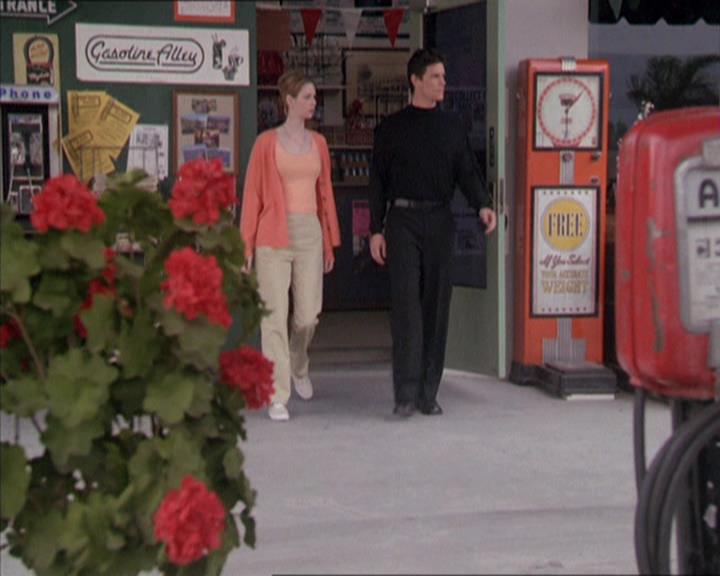 Charmed-Online-dot-217HowtoMakeAQuiltoutofAmericans1492.jpg