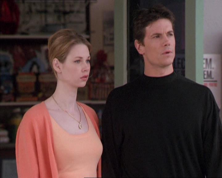 Charmed-Online-dot-217HowtoMakeAQuiltoutofAmericans1495.jpg
