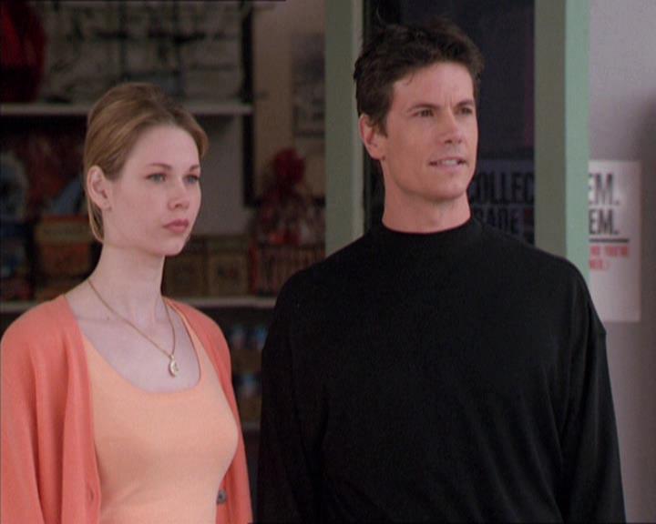 Charmed-Online-dot-217HowtoMakeAQuiltoutofAmericans1498.jpg
