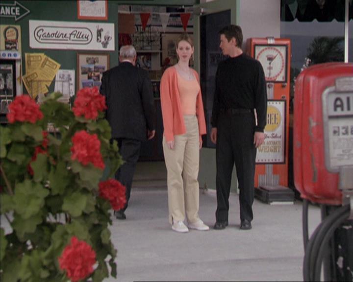 Charmed-Online-dot-217HowtoMakeAQuiltoutofAmericans1509.jpg