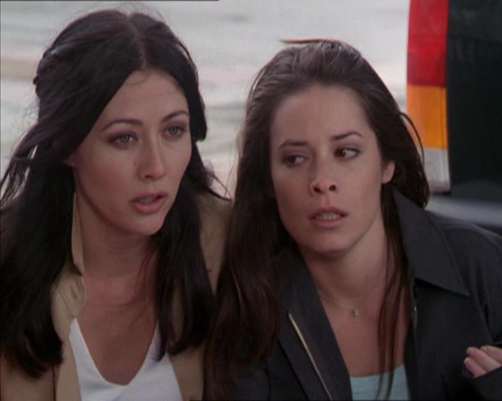 Charmed-Online-dot-217HowtoMakeAQuiltoutofAmericans1640.jpg