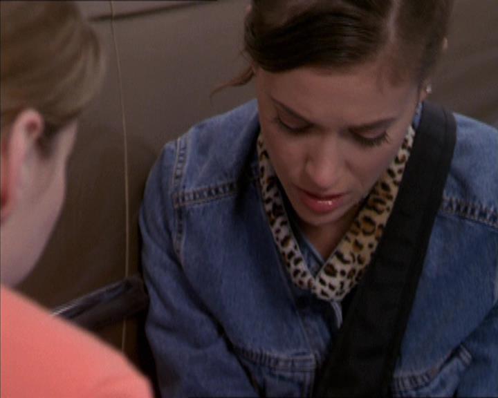 Charmed-Online-dot-217HowtoMakeAQuiltoutofAmericans1662.jpg